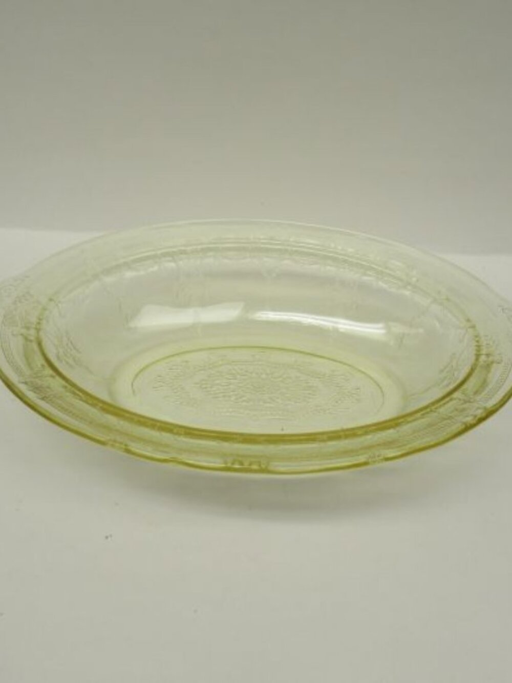 Hocking Glass Topaz Yellow CAMEO BALLERINA 10 In Oval Vegetable Serving Bowl
